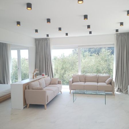 אורוסיי Smart Luxury Suites & Apartments מראה חיצוני תמונה