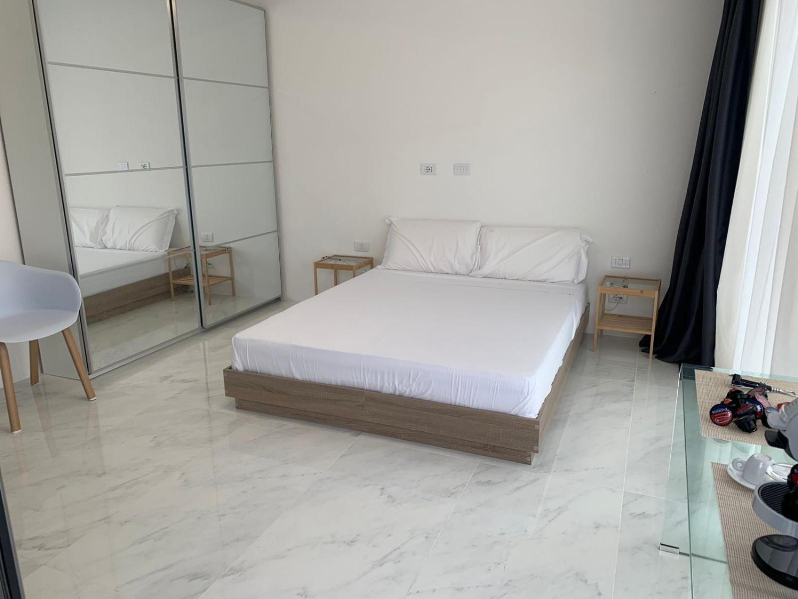 אורוסיי Smart Luxury Suites & Apartments חדר תמונה