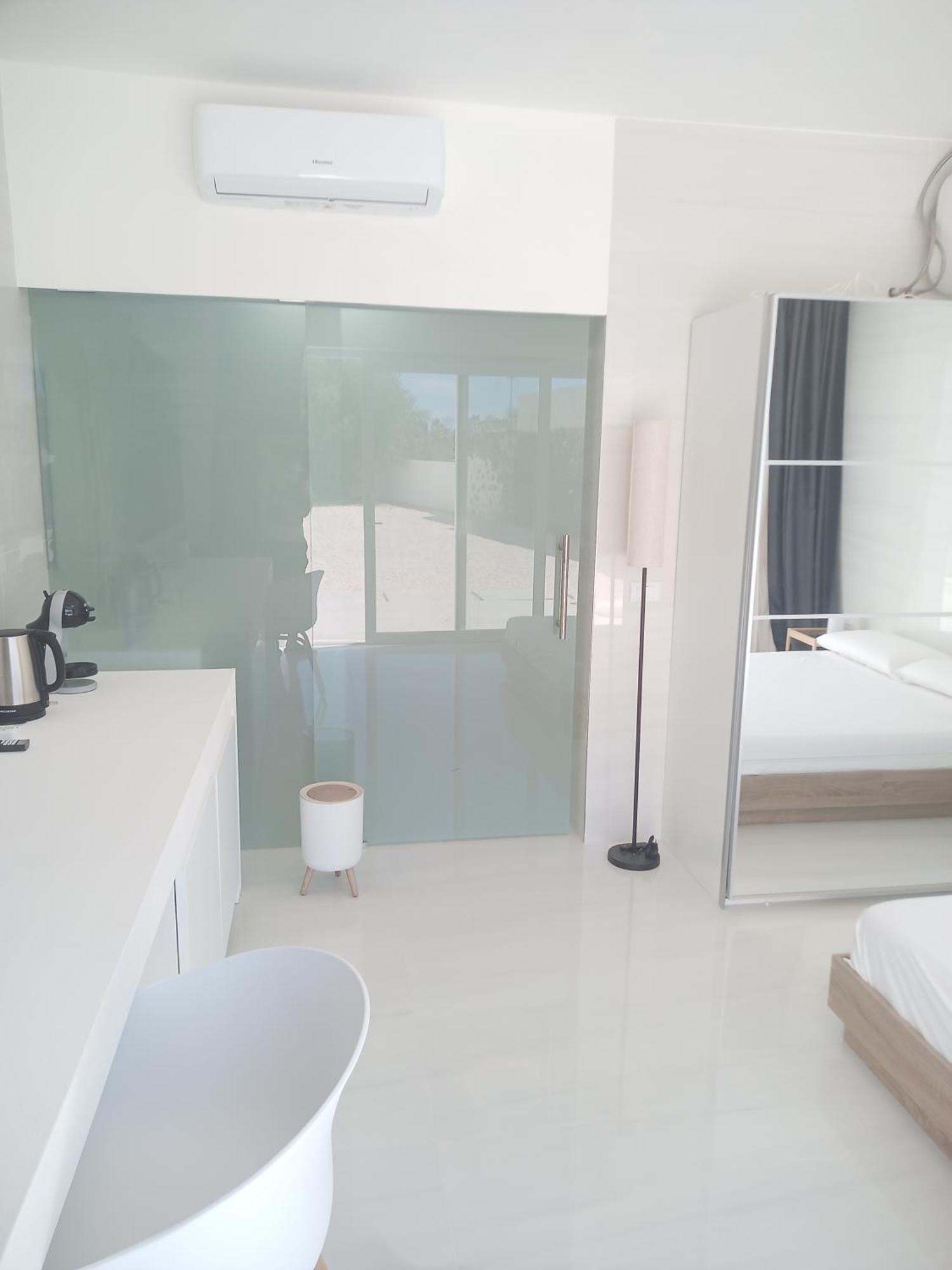 אורוסיי Smart Luxury Suites & Apartments חדר תמונה