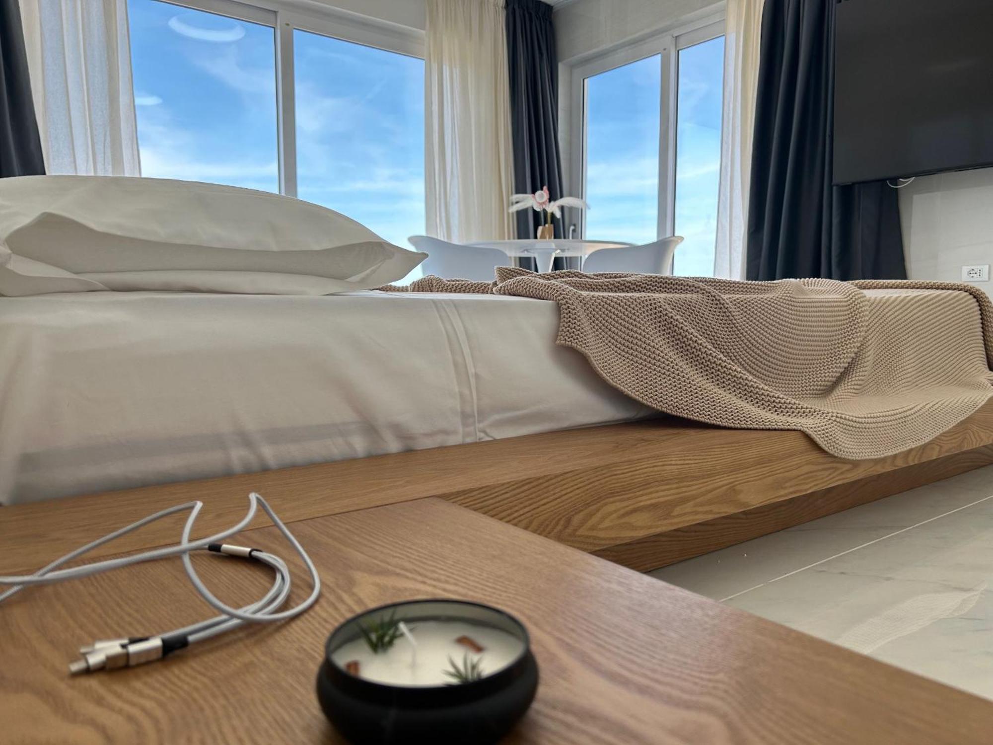 אורוסיי Smart Luxury Suites & Apartments מראה חיצוני תמונה