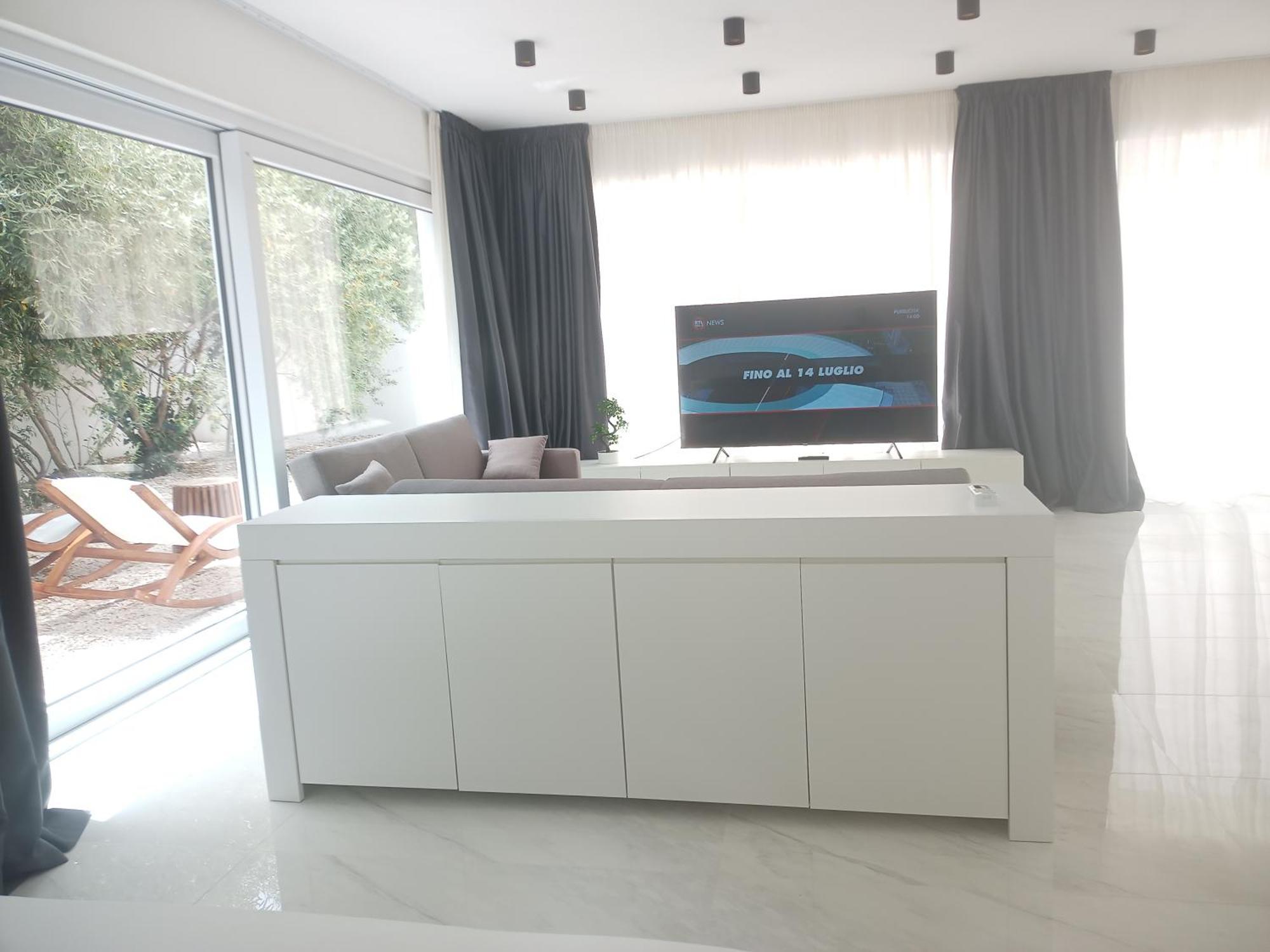 אורוסיי Smart Luxury Suites & Apartments מראה חיצוני תמונה