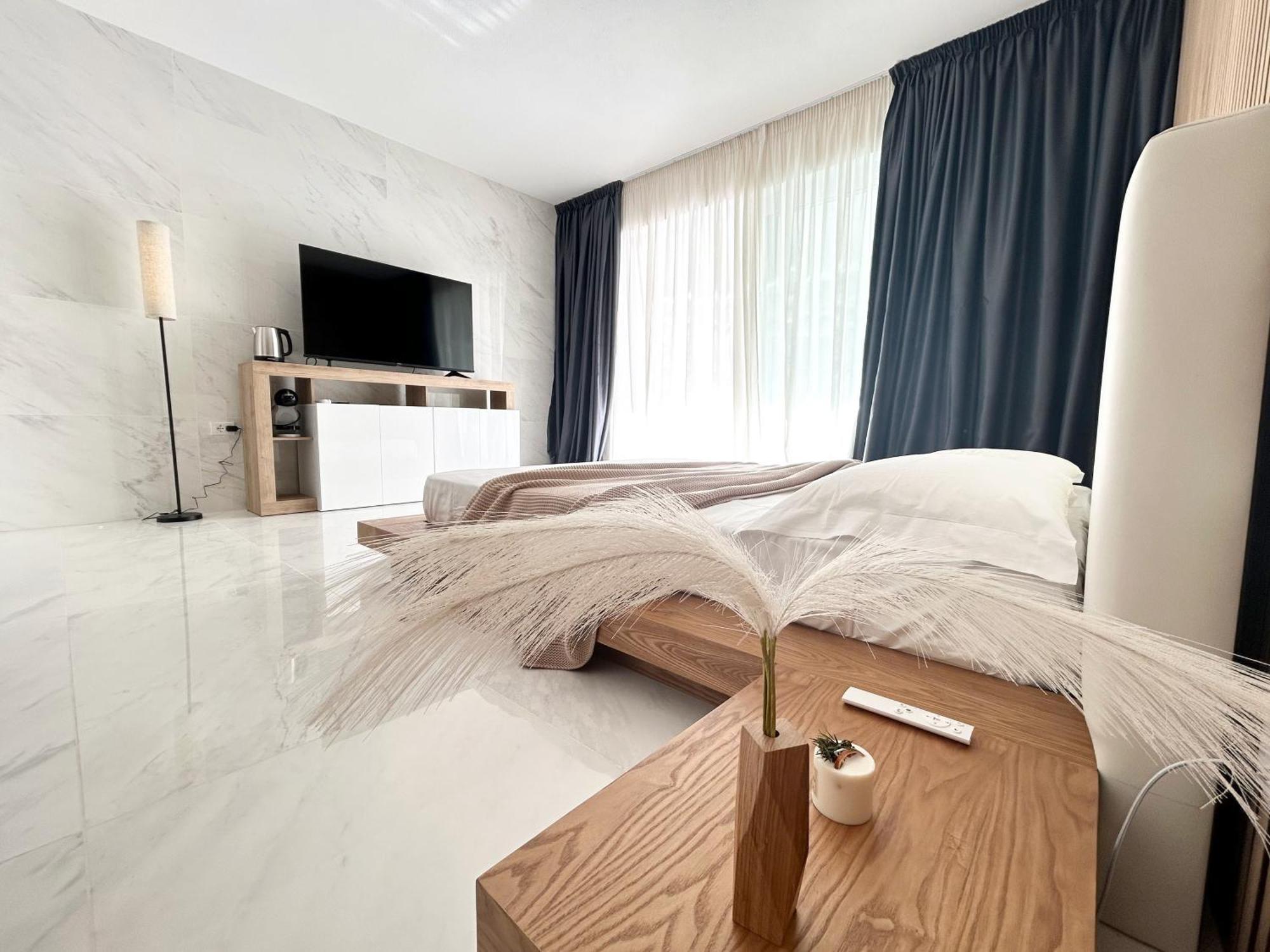 אורוסיי Smart Luxury Suites & Apartments מראה חיצוני תמונה
